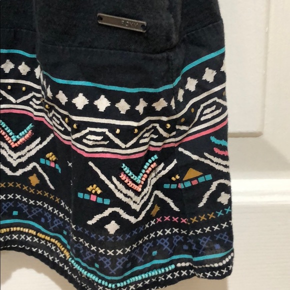 ROXY Tank Top with Beaded Designs - Picture 2 of 5